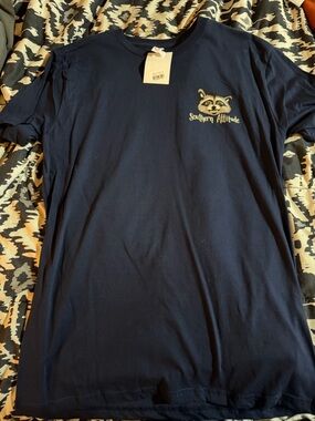 Raccoon tee